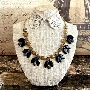 Elegant Black, gray and Gold Necklace EUC